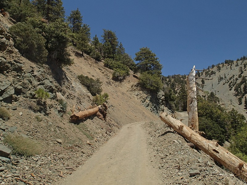 2014 Mt Baldy Cali 188.JPG - Summit Mt San Antonio (Mt Baldy) California